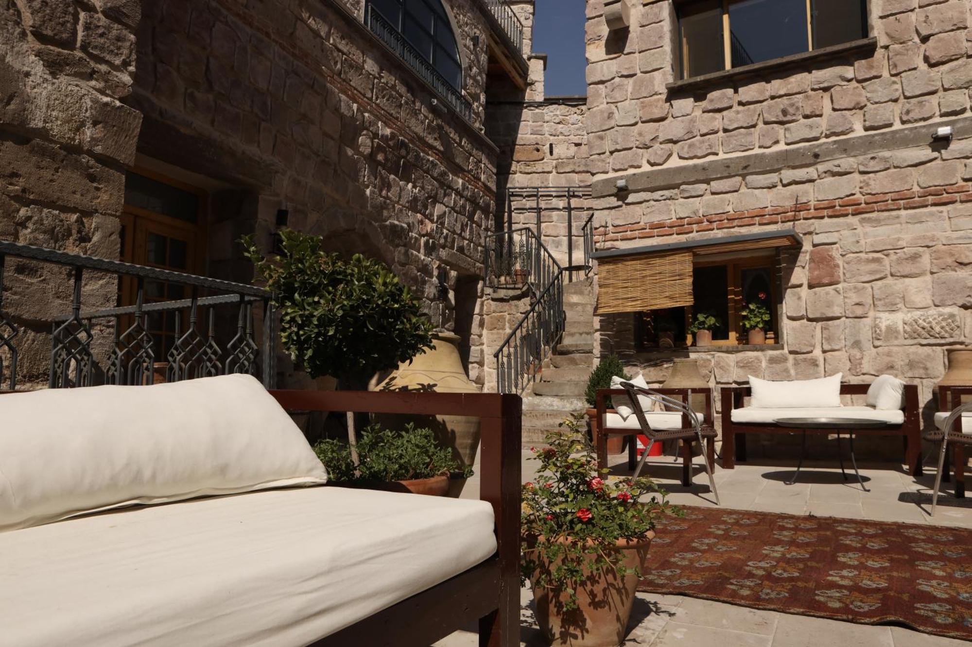 Pinhan Cave Suites Uçhisar Eksteriør billede